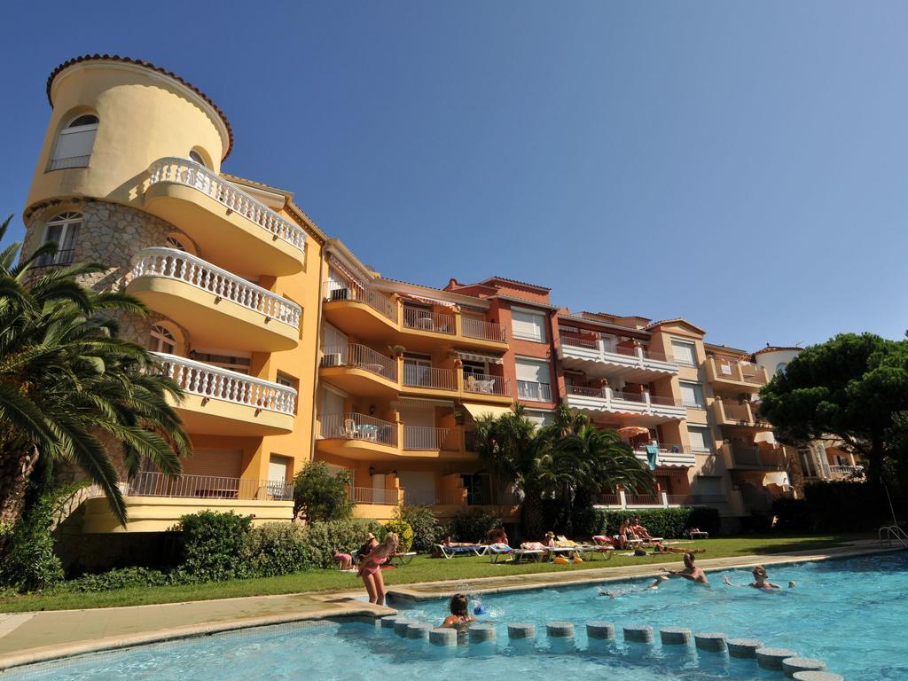 Belvilla By Oyo Comte De Empuries Apt B Empuriabrava Eksteriør billede